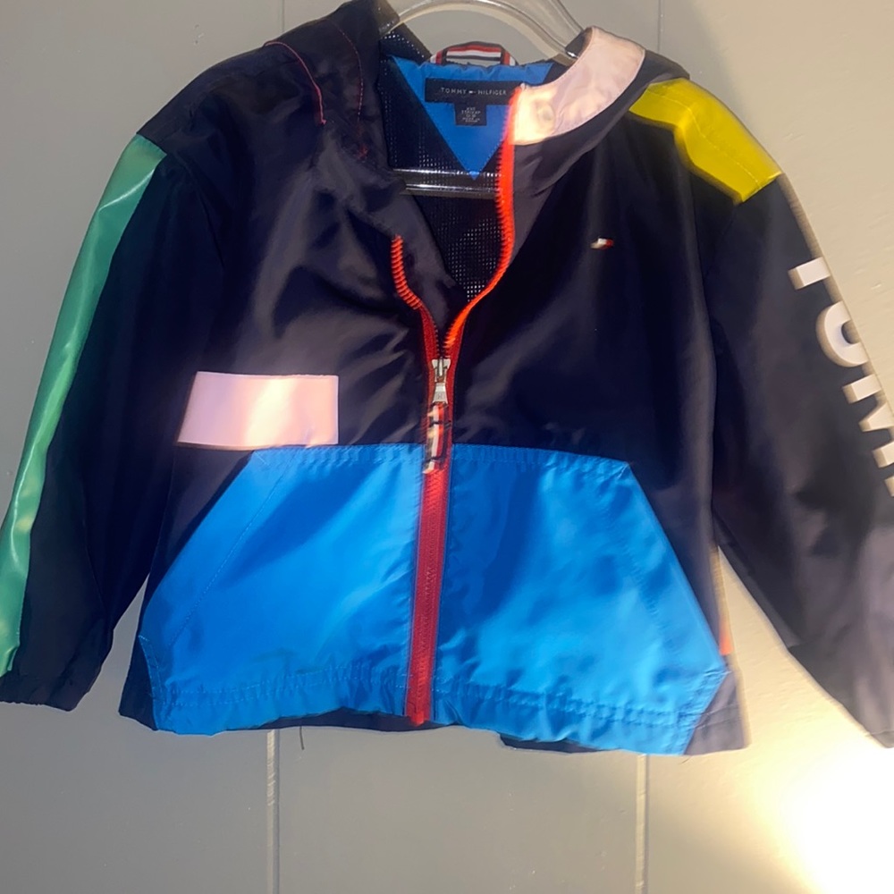Tommy Hilfiger